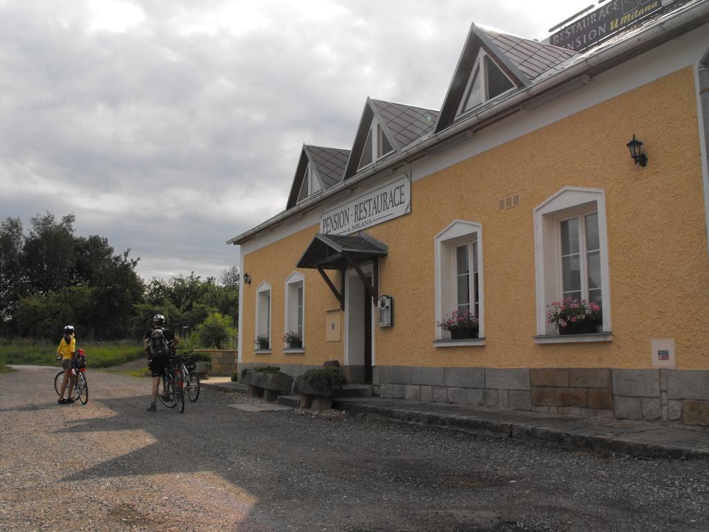 Pension U Milana Dvur Kralove nad Labem Ngoại thất bức ảnh